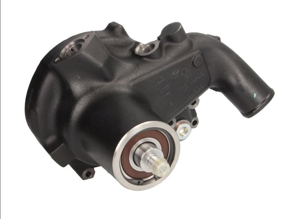 Pumpa rashladne tecnosti omp case valtra